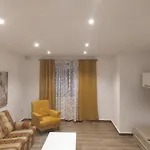 דירה Living *