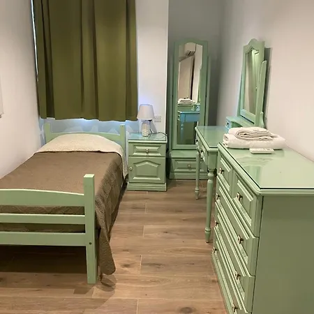 דירה Living
